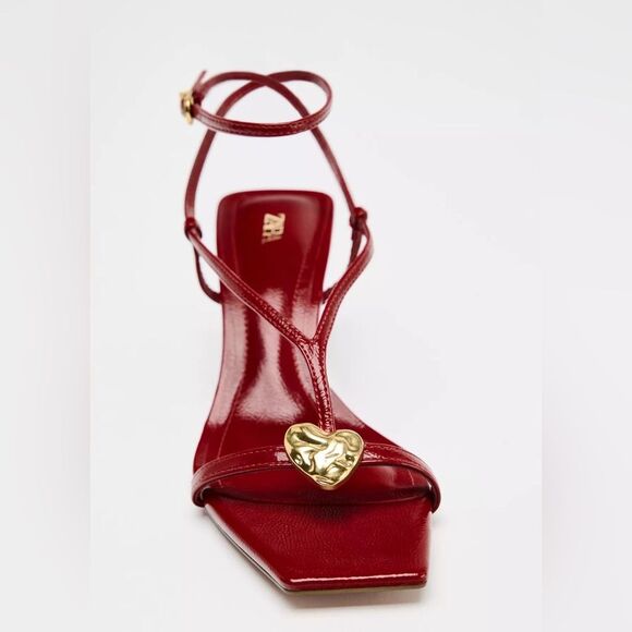 ZARA METALLIC DETAIL STRAPPY HEELED SANDALS - Picture 2 of 5